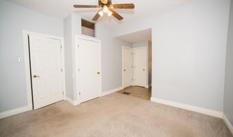 631 W 8th St, Bicknell, IN 47512