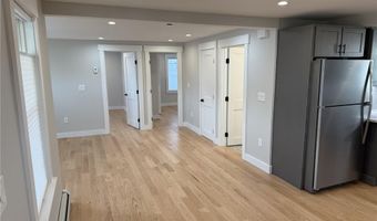 863 Main St 1, East Greenwich, RI 02818