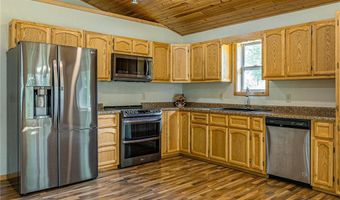 1087 E Horseshoe Dr NW, Backus, MN 56435
