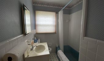 402 S 6th St, Athens, AL 35611