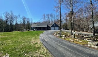 21 Dream Ln, Belfast, ME 04915