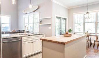211 Campbell St, Aberdeen, NC 28315