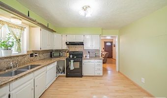 352 E 300 N, Blackfoot, ID 83221