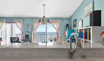 120 Summit Beach Dr, Algoma, WI 54201