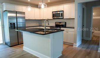 9 Burlington Cir, Beaufort, SC 29906
