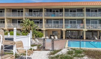 2412 GULF Dr N 121, Bradenton Beach, FL 34217