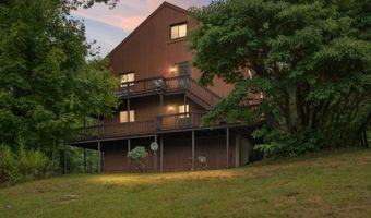 2 Solitude Ct, Alloway, NJ 07462