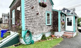 302 State St, Bristol, RI 02809