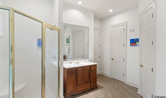 9120 Old Garden Ave, Baton Rouge, LA 70809