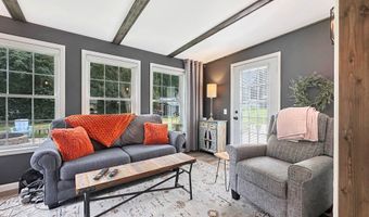 849 Hillcrest Dr, Ashland, OH 44805