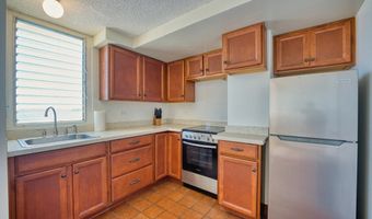 84 PUKIHAE St 205, Hilo, HI 96720