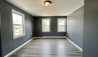 14 Blackhall St, New London, CT 06320