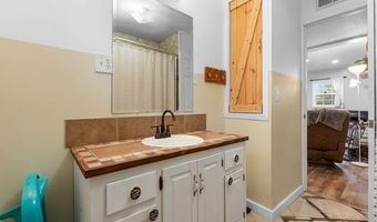 495 Brushy Rd, Batesville, AR 72501