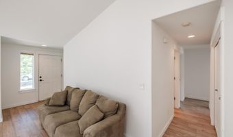 3806 Avalon Ave NE, Albany, OR 97322