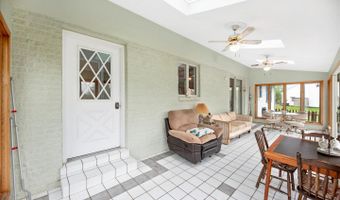 19845 TOMS Rd, Boonsboro, MD 21713