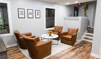 45 N Chillicothe Rd, Aurora, OH 44202