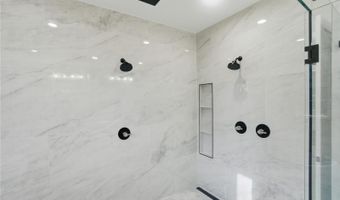 5719 PENINSULAR Dr, Belle Isle, FL 32809