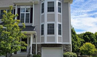 1004 Pinnacle Way 1004, Danbury, CT 06811