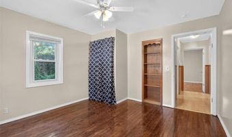 2006 Agnes St, Alton, IL 62002