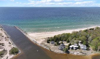16560 Starke Rd, Arcadia, MI 49613
