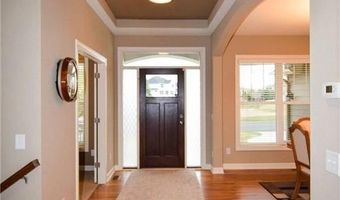 359 Riverside Cir, Anoka, MN 55303