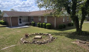 101 Skyline Dr, Barnesville, GA 30204