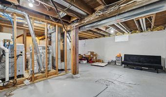 142 Maple St E, Amery, WI 54001