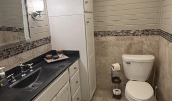 1318 N Johnson St, Algona, IA 50511