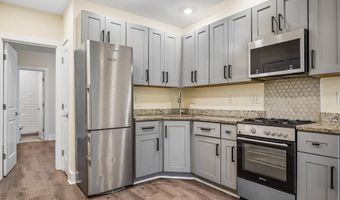 1821 T St NW, Washington, DC 20009