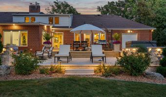 301 22nd St NW, Austin, MN 55912