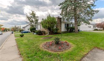 200 Princess Ave, Cranston, RI 02920