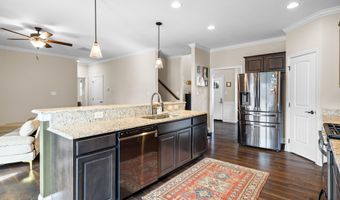 1029 Aspen Glen Dr, Alcoa, TN 37701