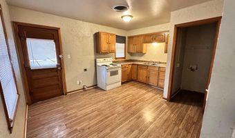 1908 Currie Ln, Amarillo, TX 79107