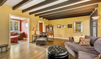808 4th St SW, Austin, MN 55912