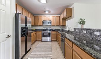 120 W Oakbrook Dr, Ann Arbor, MI 48103