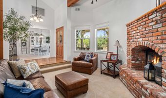 13602 Sego Rd, Agua Dulce, CA 91390