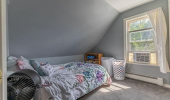 177 Birch St, Bangor, ME 04401