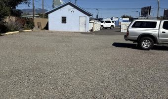 3915 4TH St NW, Albuquerque, NM 87107
