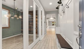 5879 Skyfall Ct, Las Vegas, NV 89135