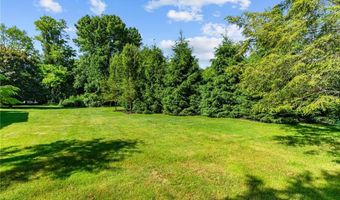 80 Howland Rd, East Greenwich, RI 02818