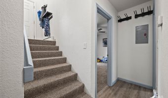 1420 Kruge Ave, Anchorage, AK 99515