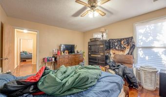 316 S 6th St, Chickasha, OK 73018
