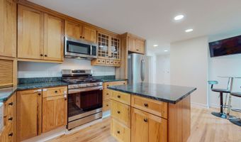 4 Highland Ave, Bethel, CT 06801