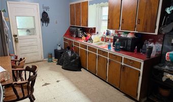 4680 Waterloo Rd, Atwater, OH 44201