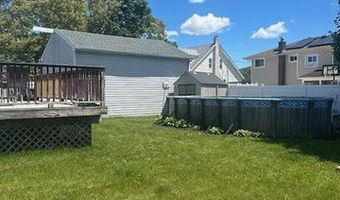54 S Emerson Ave, Amity Harbor, NY 11701