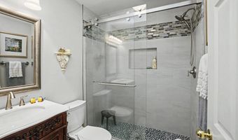 121 Peacock Rd, Barnesville, GA 30204