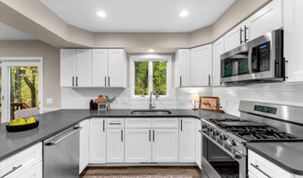 10161 68th Ave, Allendale, MI 49401