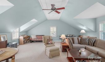 2125 Lawton Bluff Rd, Charlotte, NC 28226
