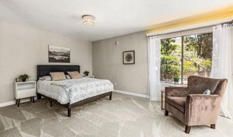 2070 Fuerte Ln, Escondido, CA 92026