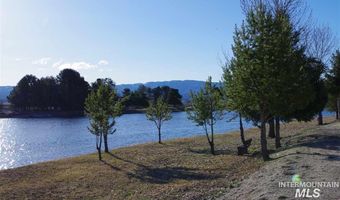 514 D44 Sawyer St D44, Cascade, ID 83611